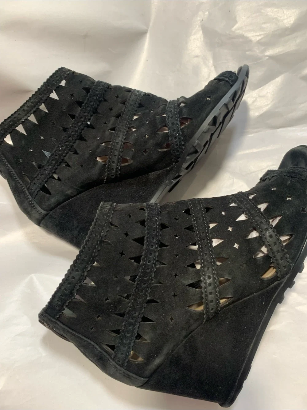 Black Laser-Cut Suede Peep-Toe Wedge Sandals size 7